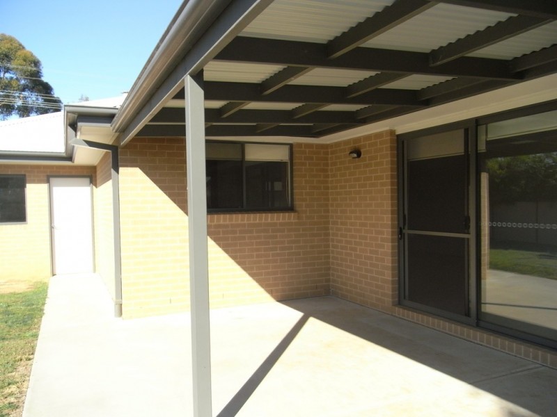 127 Bank Street, Howlong NSW 2643