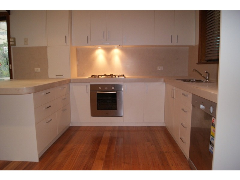 528 Regina Avenue, North Albury NSW 2640