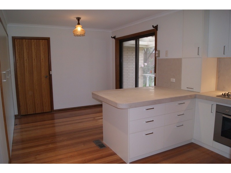 528 Regina Avenue, North Albury NSW 2640