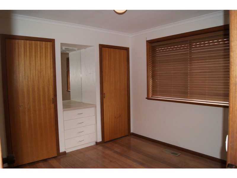 528 Regina Avenue, North Albury NSW 2640