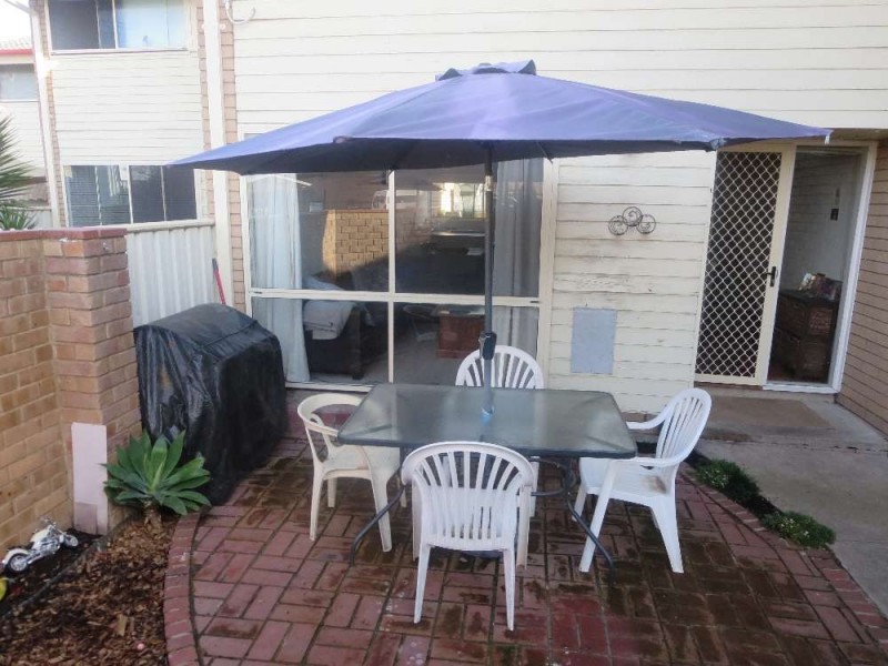 3/429 Griffith Road, Lavington NSW 2641