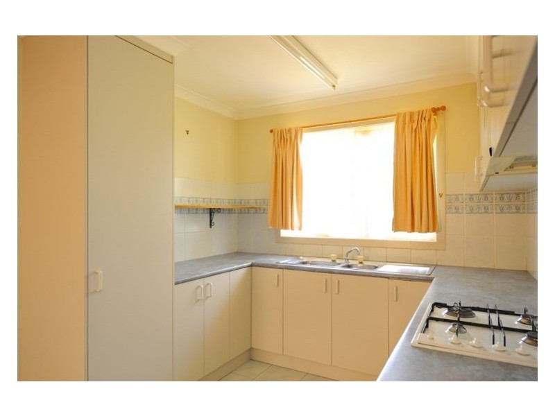 33 Larmer Street, Howlong NSW 2643