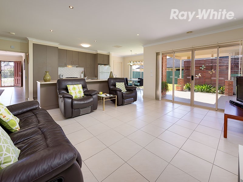 158 Kennedy Street, Howlong NSW 2643