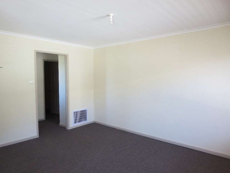 36 Kurrajong Crescent, Albury NSW 2640