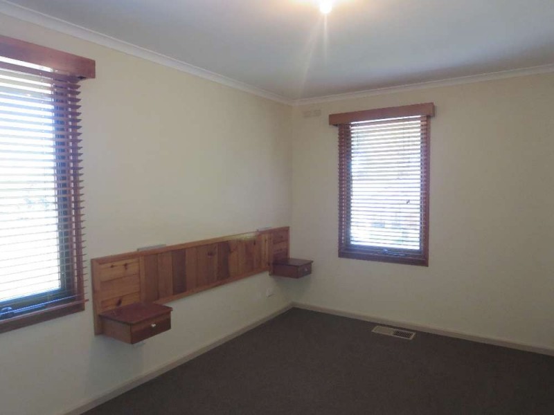 36 Kurrajong Crescent, Albury NSW 2640