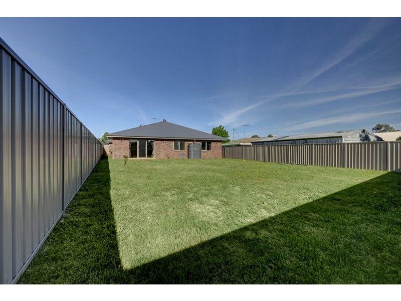 639 Storey Street, Springdale Heights NSW 2641