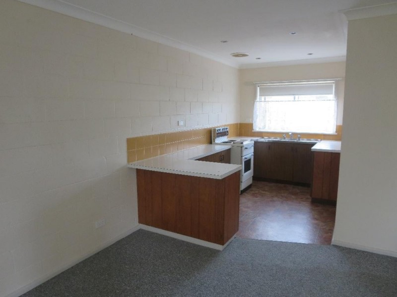 307 Vickers Road, Lavington NSW 2641