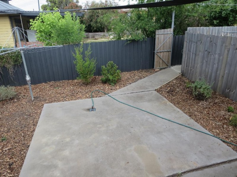 307 Vickers Road, Lavington NSW 2641