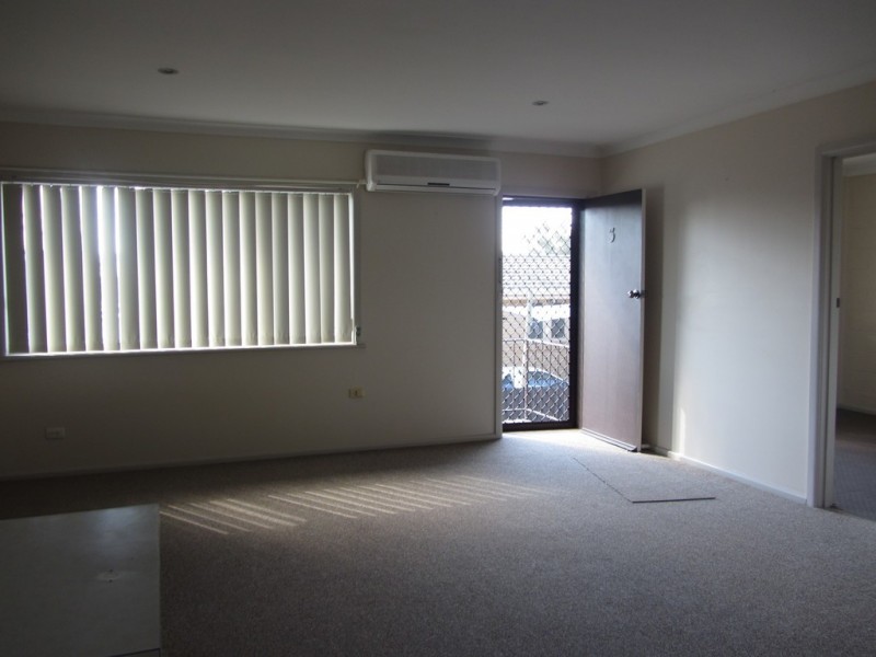 307 Vickers Road, Lavington NSW 2641