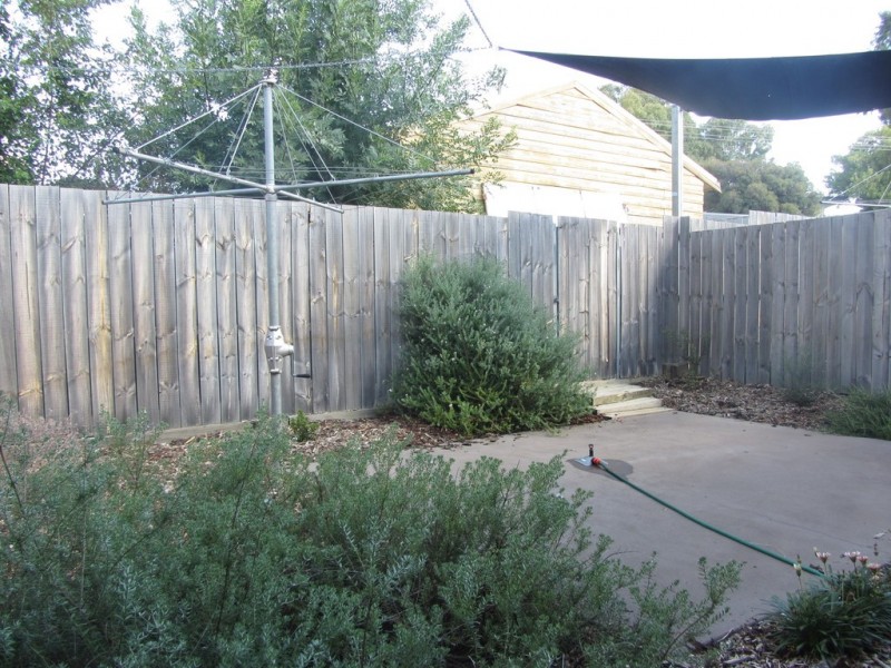 307 Vickers Road, Lavington NSW 2641