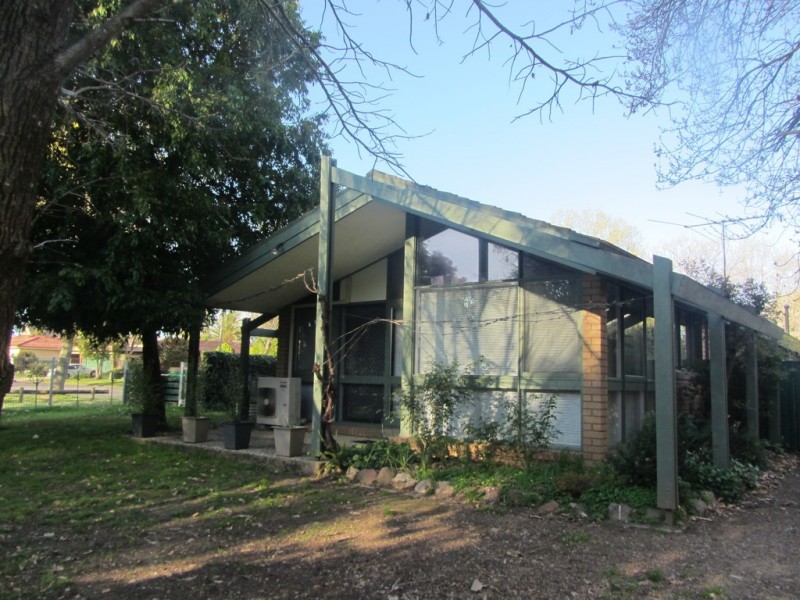 1/782 St James Crescent, Albury NSW 2640