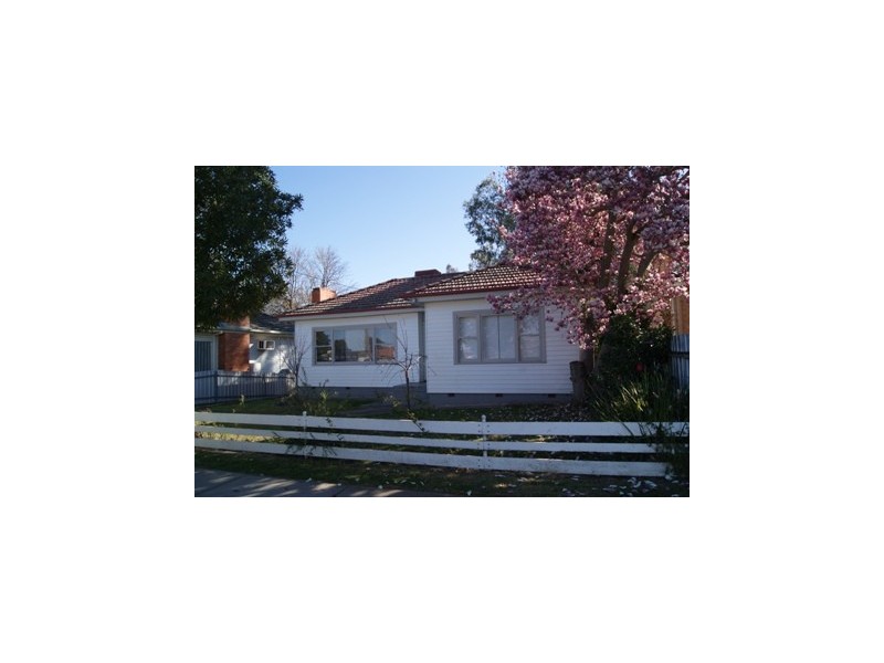 953 Waugh Road, North Albury NSW 2640