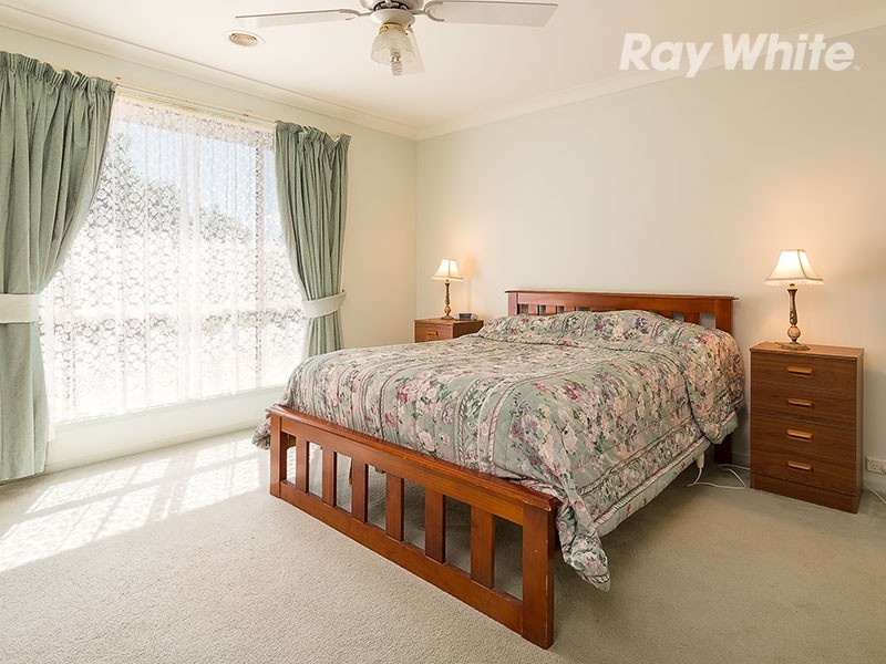 7 McDiarmid Place, Glenroy NSW 2640