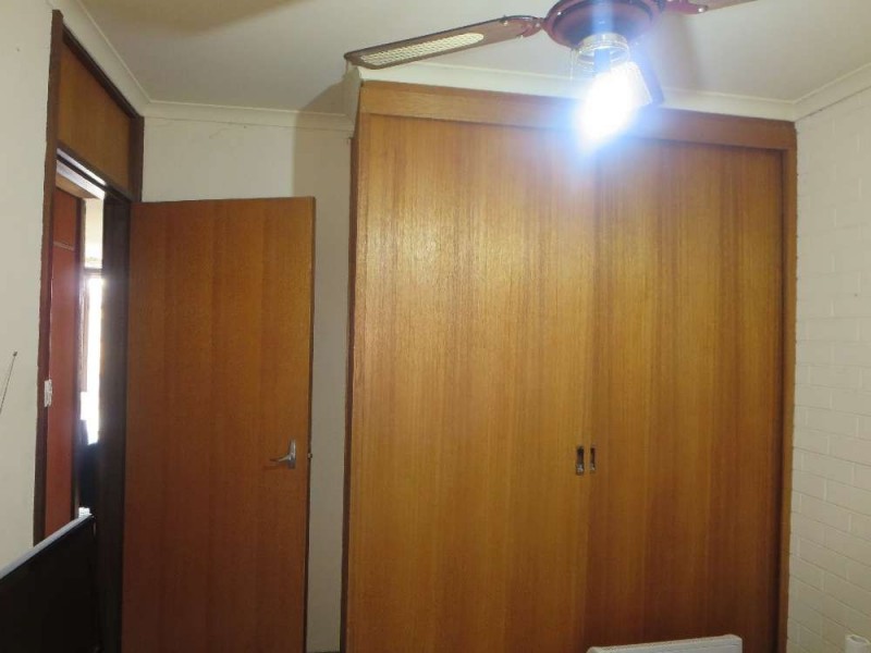 21/429 McDonald Road, Lavington NSW 2641