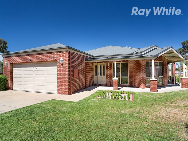 37 Cassinia Court, Thurgoona NSW 2640