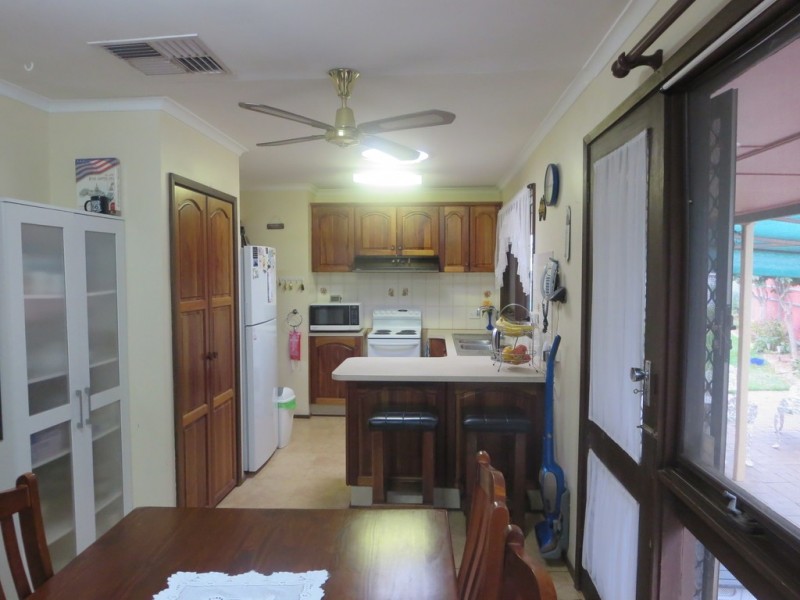 401 Dale Crescent, Lavington NSW 2641