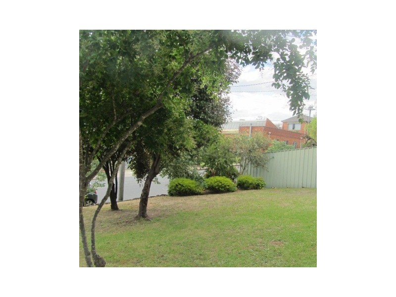 336 Schubach Street, East Albury NSW 2640