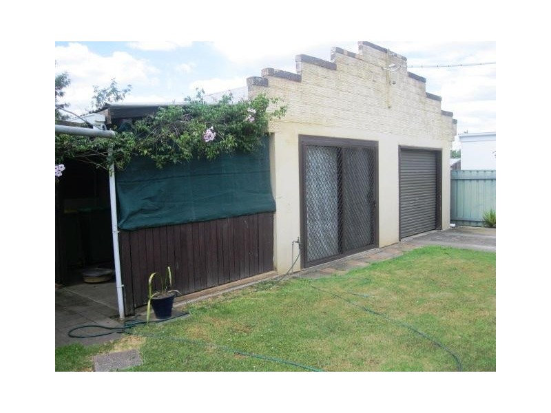 382 Wantigong Street, North Albury NSW 2640