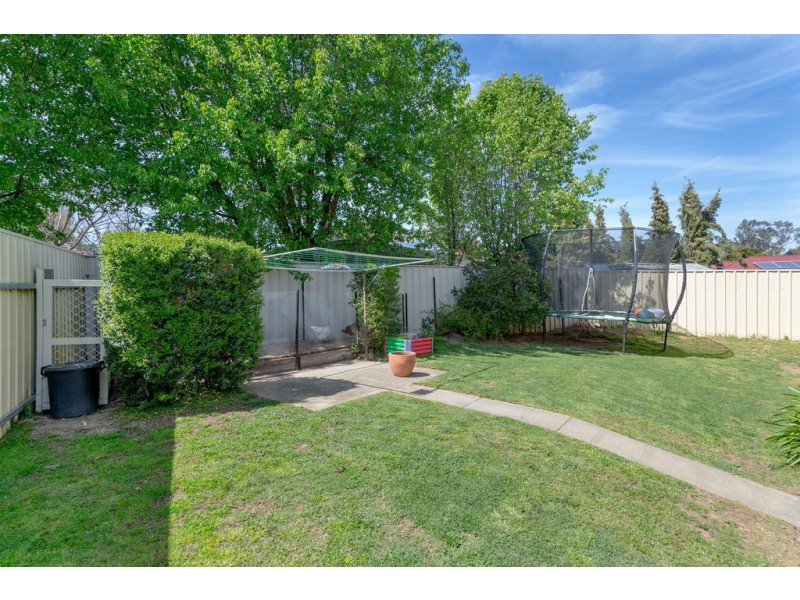 24 Daysdale Way, Thurgoona NSW 2640