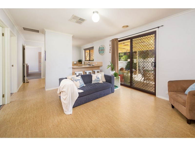 24 Daysdale Way, Thurgoona NSW 2640