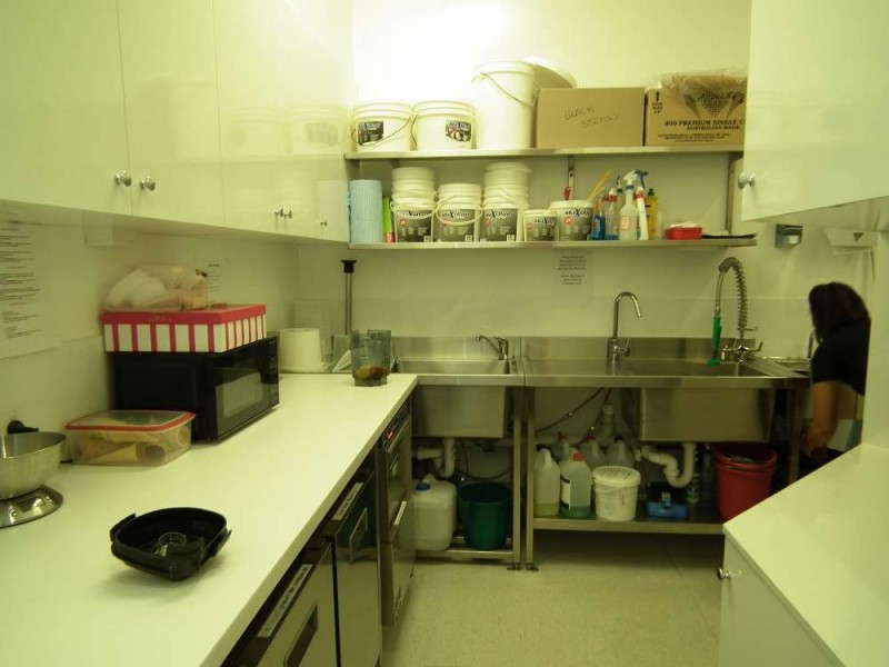 Shop 6 West End Plaza, Albury NSW 2640