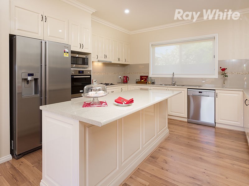 39 Hawkins Street, Howlong NSW 2643