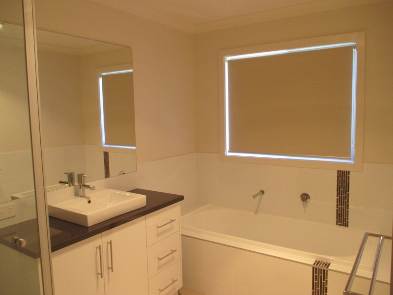 2/9 Donnolley Court, Lavington NSW 2641