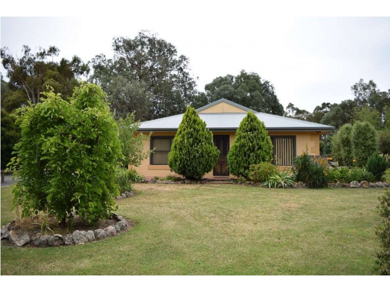 345 Reids Way, Wooragee, Beechworth VIC 3747