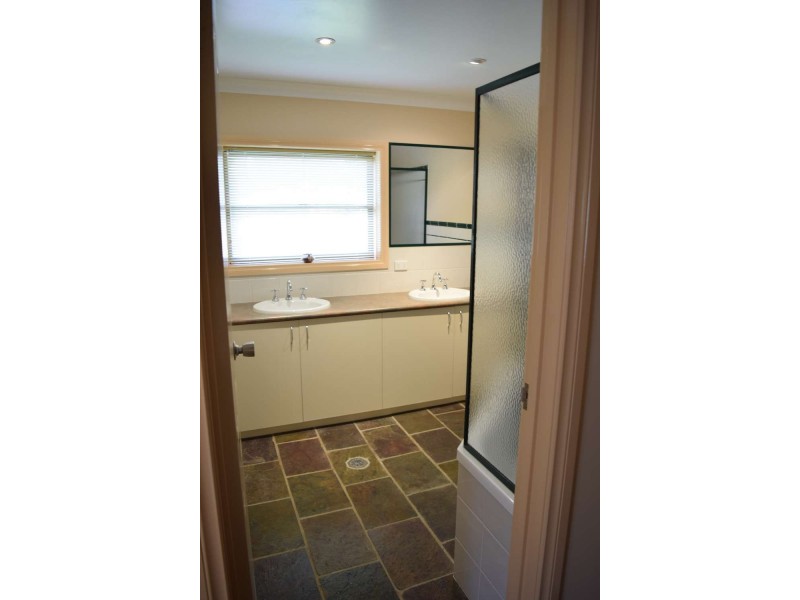 345 Reids Way, Wooragee, Beechworth VIC 3747