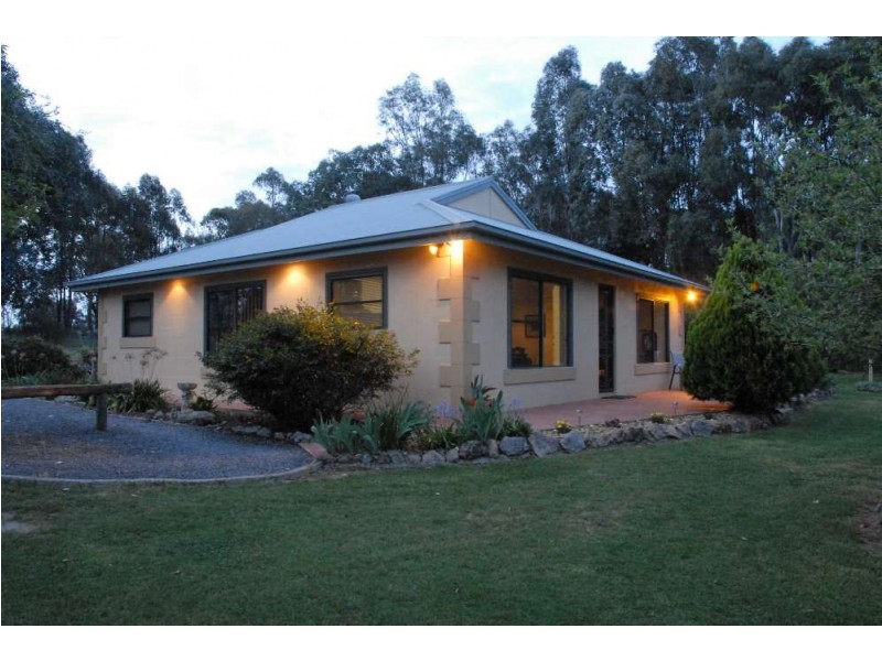 345 Reids Way, Wooragee, Beechworth VIC 3747