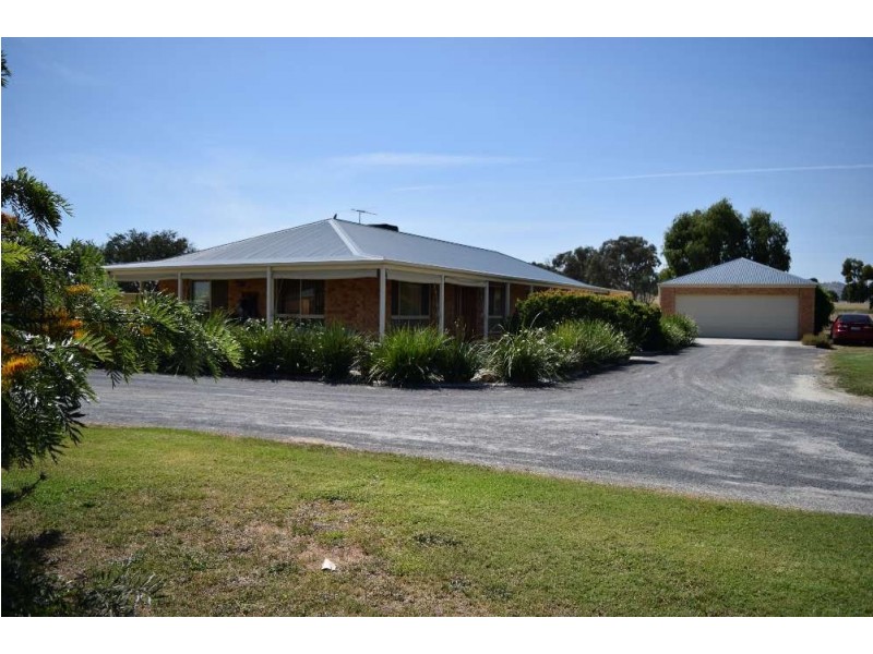 2380 Murray Valley Highway, Barnawartha VIC 3688