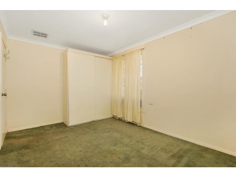 364 Woomera Crescent, Lavington NSW 2641