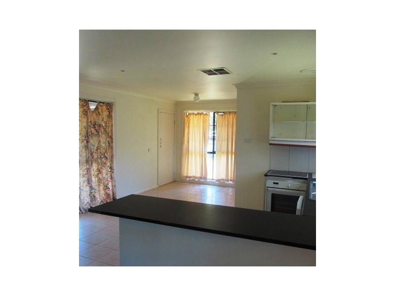 364 Woomera Crescent, Lavington NSW 2641