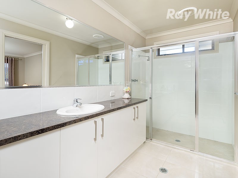 79 Royce Crescent, Lavington NSW 2641
