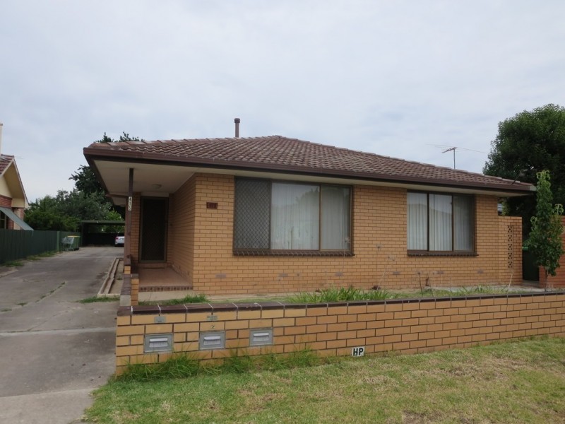 2/415 Tarakan Avenue, Lavington NSW 2641