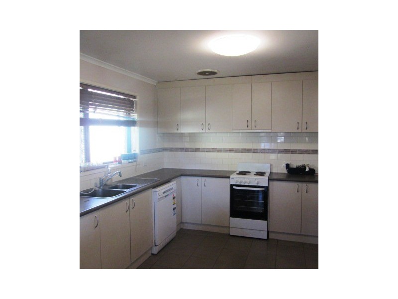 12 Renwick Court, Lavington NSW 2641