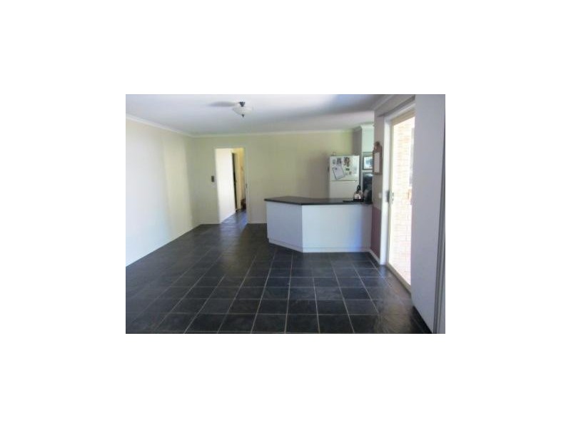 24 Berberick Court, Thurgoona NSW 2640