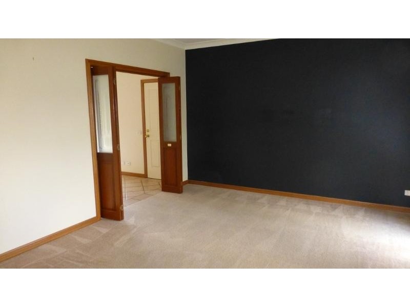 20 Palm Drive, East Albury NSW 2640