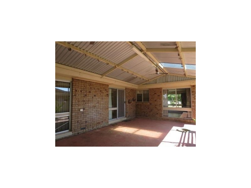 108 Pell Street, Howlong NSW 2643