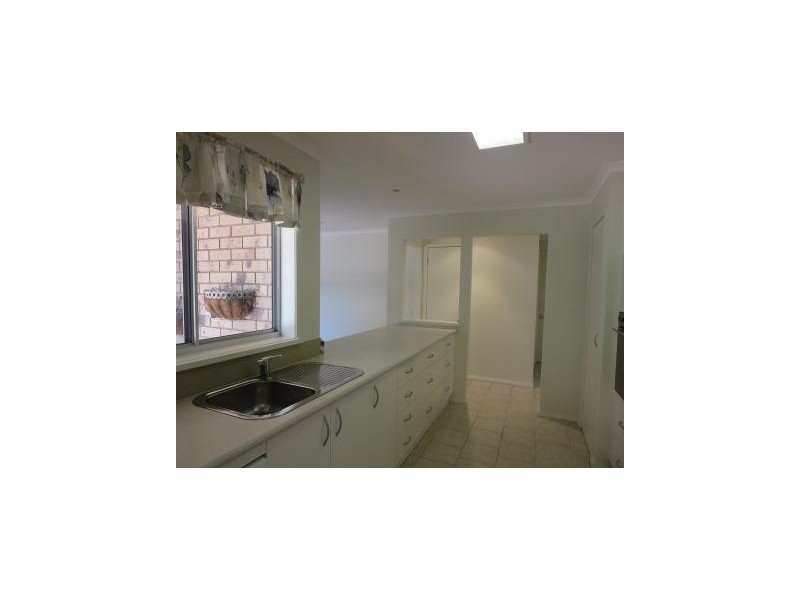 108 Pell Street, Howlong NSW 2643