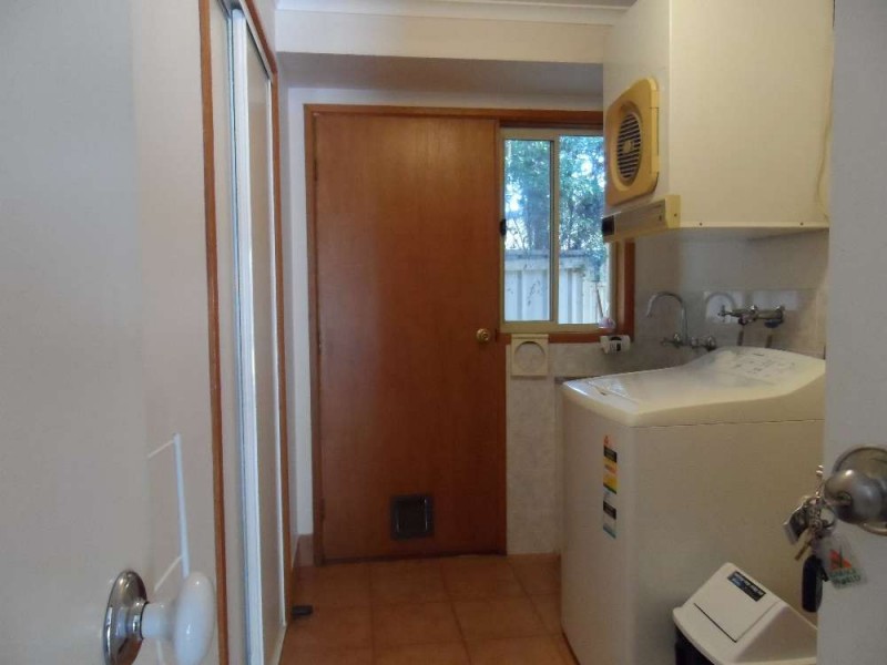 8 Cooper Close, Glenroy NSW 2640