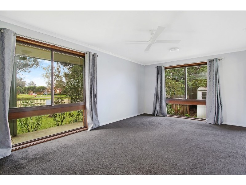 92 Feathertop Circuit, Thurgoona NSW 2640