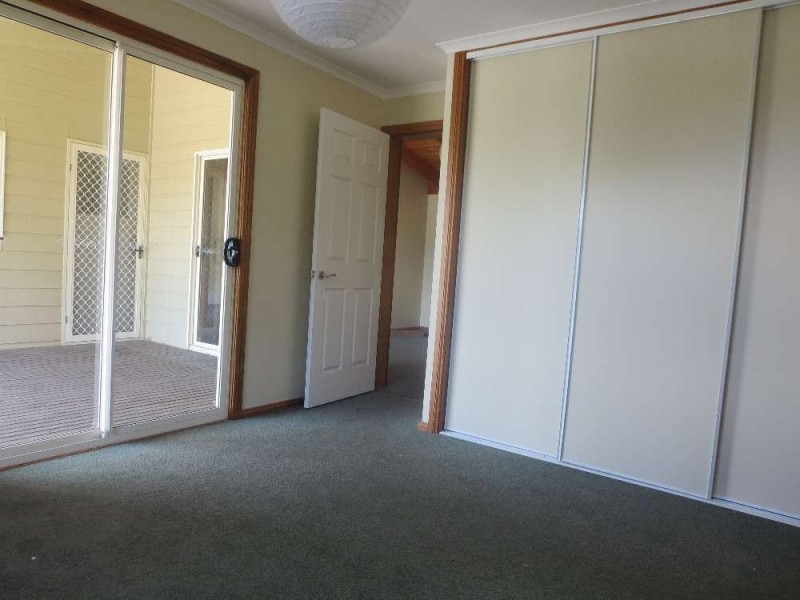 4 Mahon Place, Khancoban NSW 2642