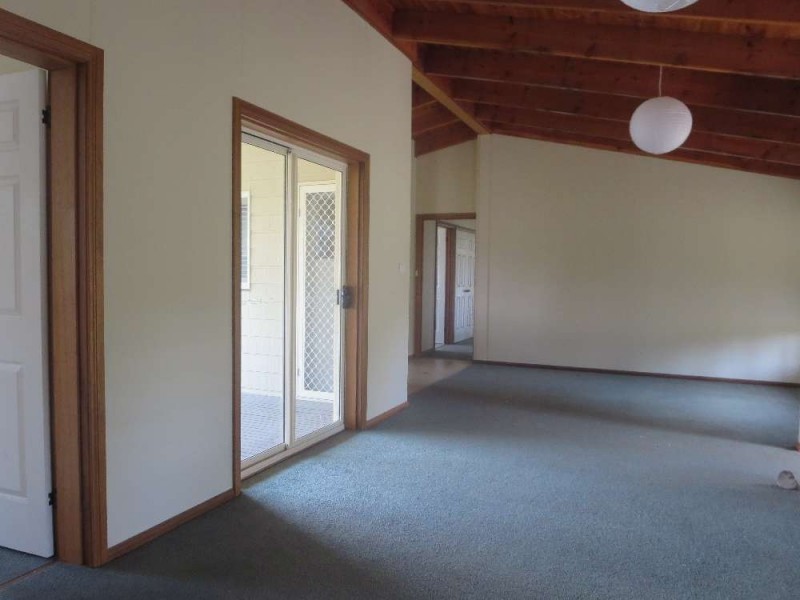 4 Mahon Place, Khancoban NSW 2642