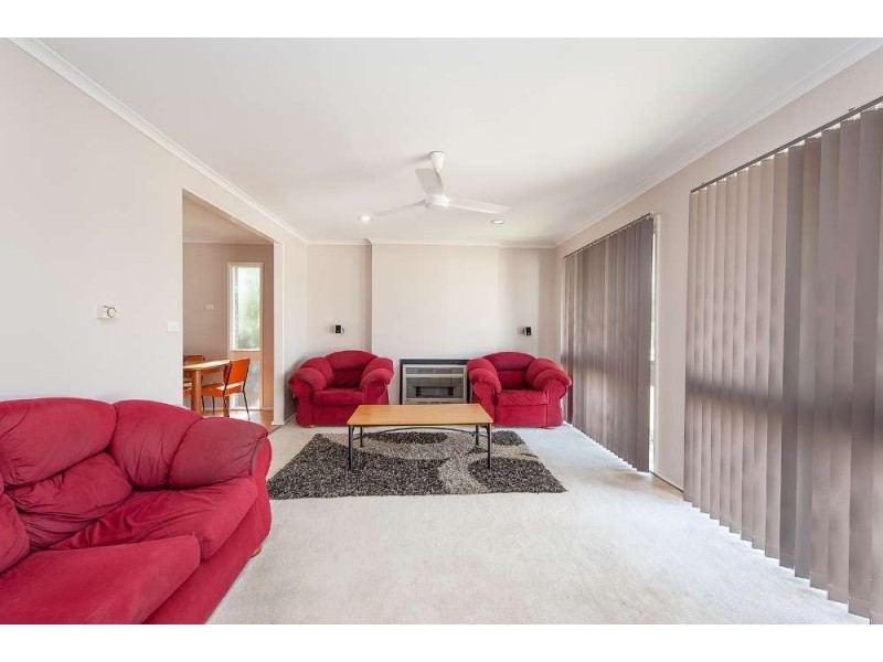 319 Balston Street, Lavington NSW 2641