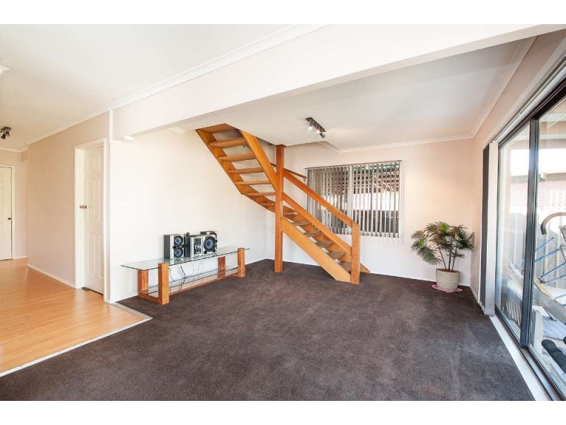 319 Balston Street, Lavington NSW 2641
