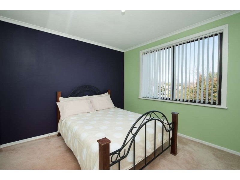 319 Balston Street, Lavington NSW 2641