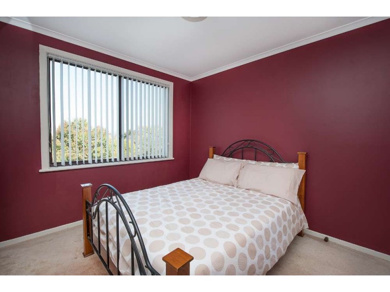 319 Balston Street, Lavington NSW 2641