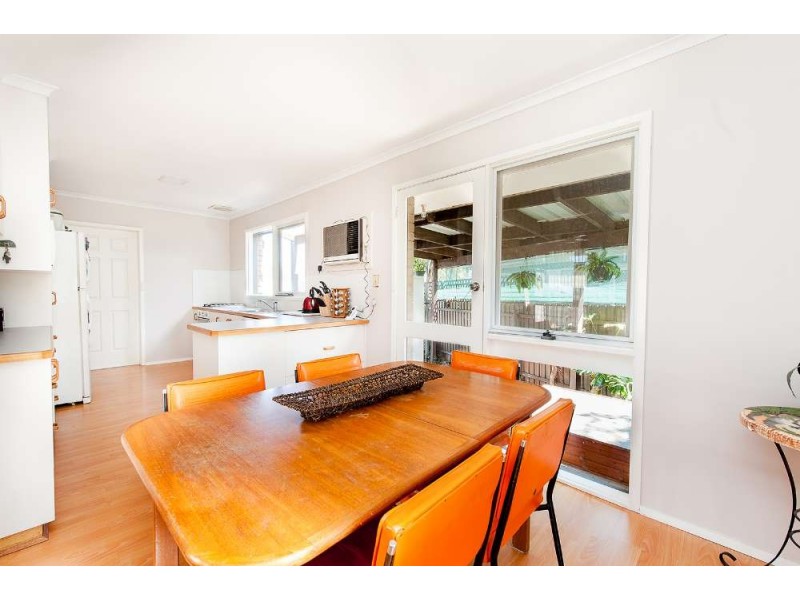 319 Balston Street, Lavington NSW 2641