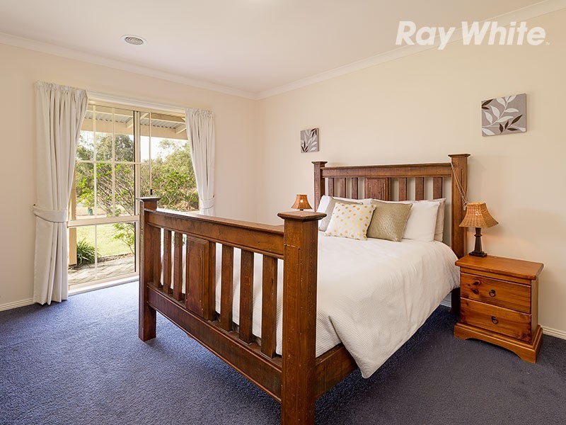 334 Burma Road, Table Top NSW 2640